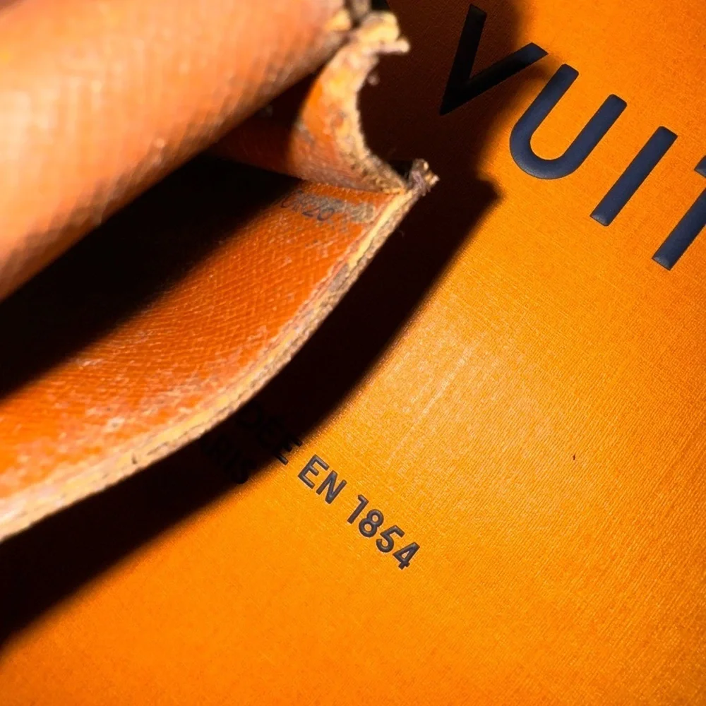 Louis Vuitton Brown and Gold Monogram vintage cigarette Pouch - Picture 12 of 14